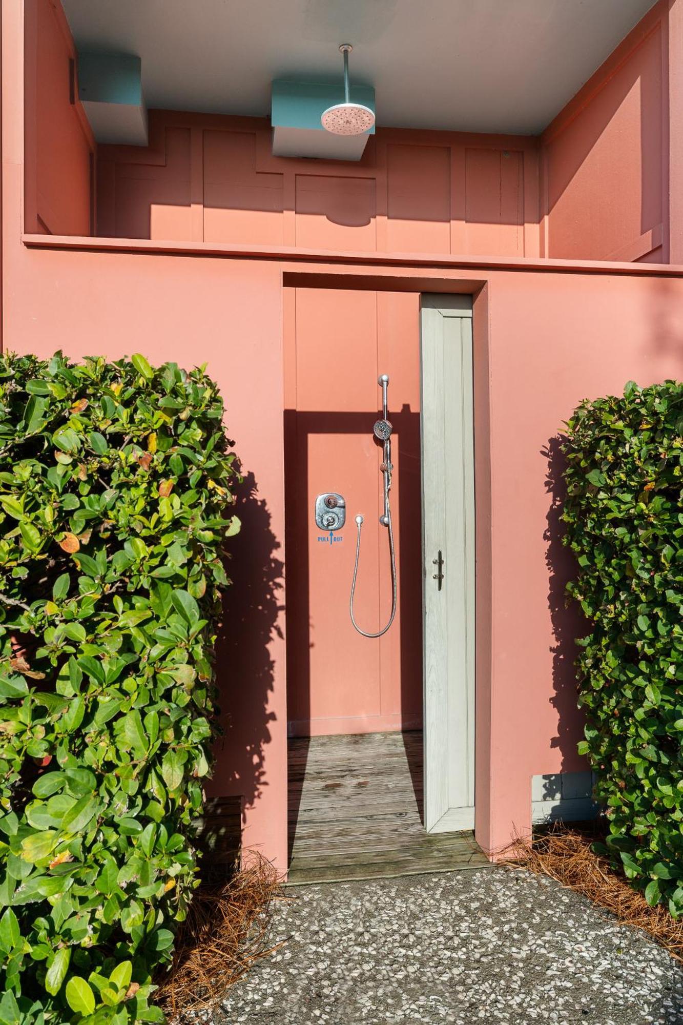 Regatta Inn - Adults Only フォーリービーチ エクステリア 写真
